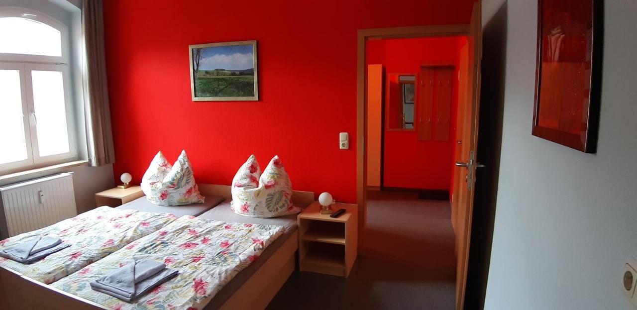 Gasthof Zum Alten Schulmeister Harra Екстериор снимка
