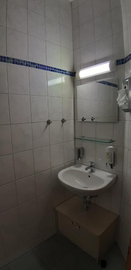 Gasthof Zum Alten Schulmeister Harra Екстериор снимка