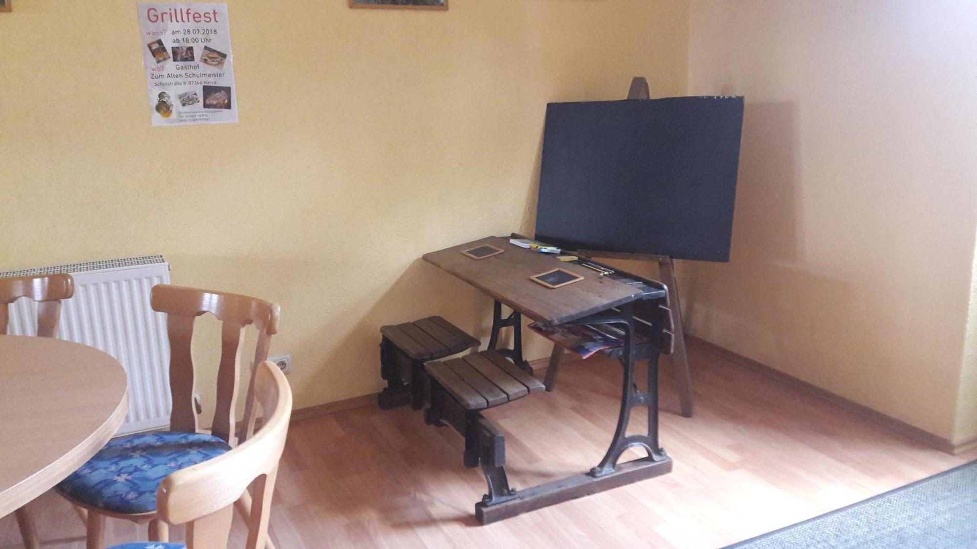 Gasthof Zum Alten Schulmeister Harra Екстериор снимка