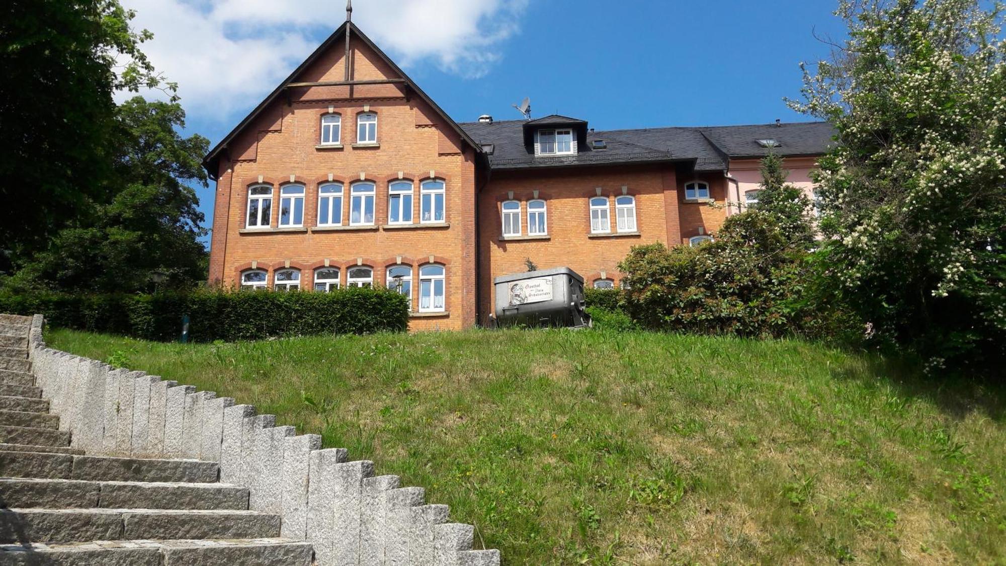 Gasthof Zum Alten Schulmeister Harra Екстериор снимка